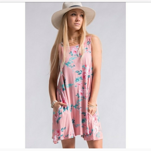 ♨New! Floral swing dress - Picture 2 of 2